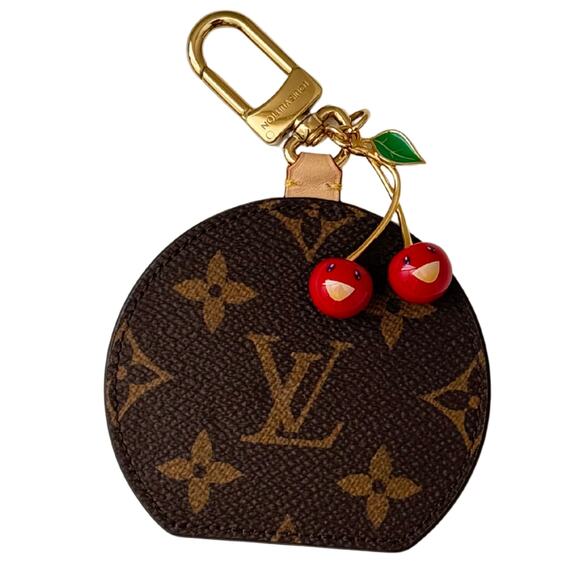 LOUIS VUITTON x TAKASHI MURAKAMI Mini Mirror Bag Charm M02830 2025 Cherry - Picture 1 of 9